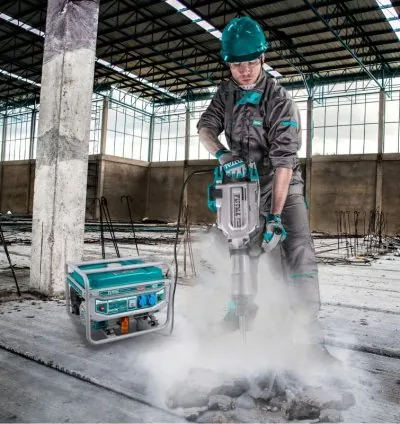 Total Demolition Breaker 1700W TH215456