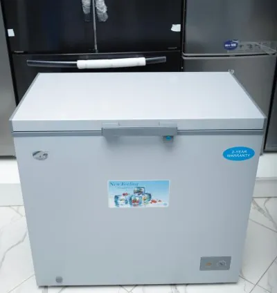 MR UK 210Ltr Deep Freezer Uk-420