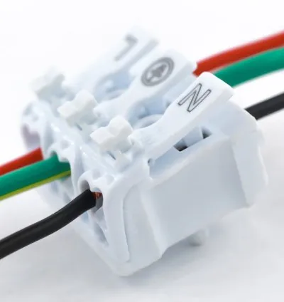 Tronic Connector with Button (L+N+E) 16Amps 3 Way Wire