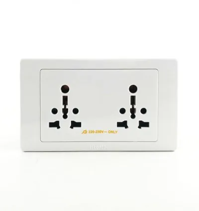 Tronic Twin Universal Socket