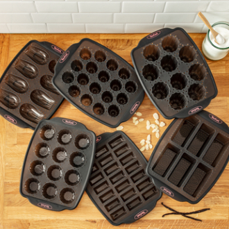 Tefal Crispy Bake Silicone Baking Tray 23x23 J4170314