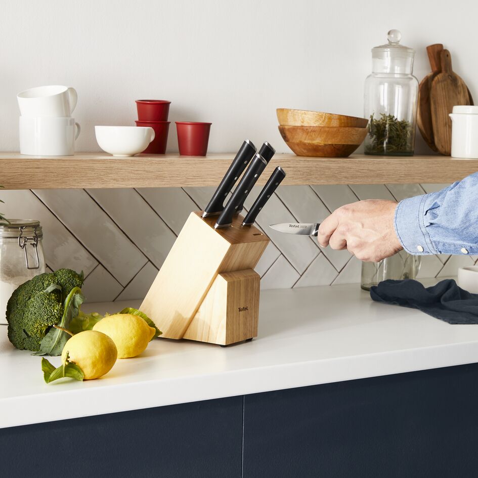 Tefal Ice Force Wooden Block With 5 Slots And 5 Knives: Bread Knife 20 Cm / Chef Knife 20 Cm / Santoku Knife 18 Cm / Paring Knife 11 Cm / Carving Knife 9 Cm K232S574 10 Tefal Ice Force Wooden Block With 5 Slots And 5 Knives: Bread Knife 20 Cm / Chef Knife 20 Cm / Santoku Knife 18 Cm / Paring Knife 11 Cm / Carving Knife 9 Cm K232S574