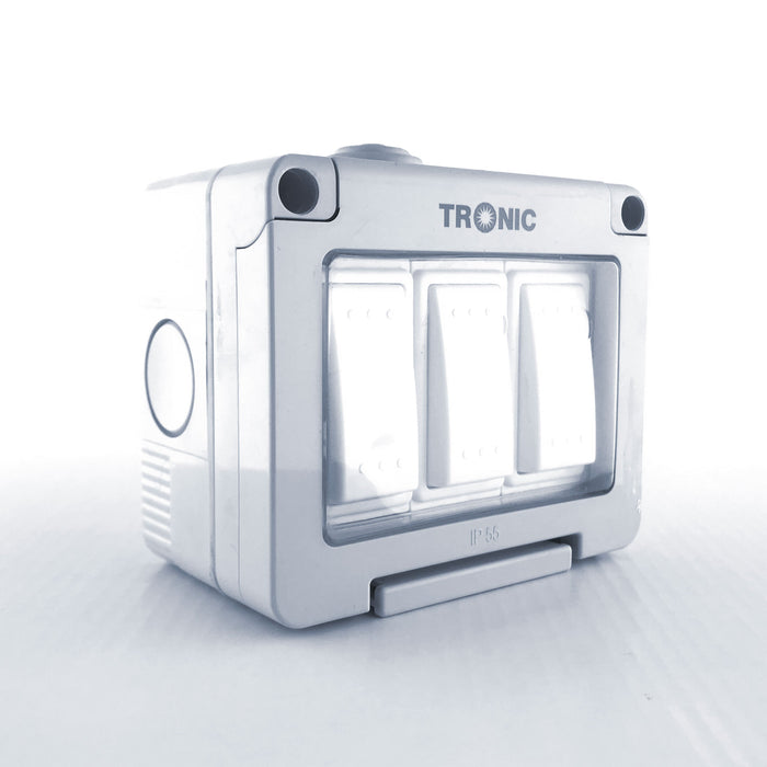 Tronic Waterproof 3 Gang 2 Way 3 Tronic Waterproof 3 Gang 2 Way