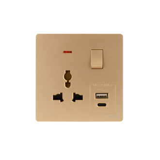 Tronic Universal Single Switch Socket with USB + Type C