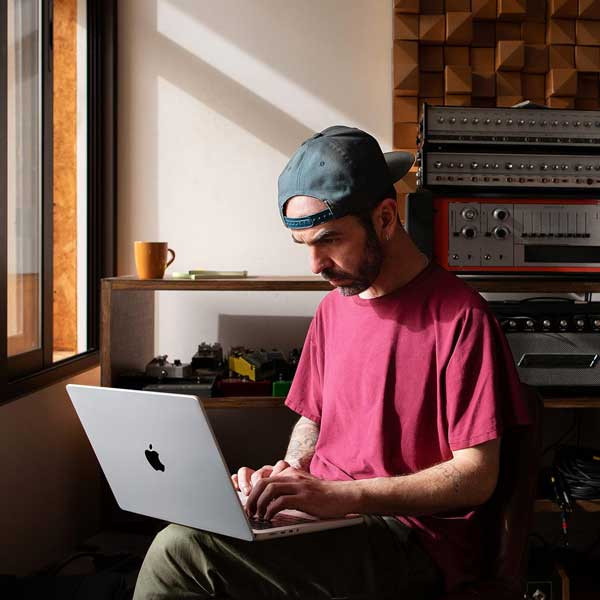 Apple Macbook Pro 14&Quot; With M2 Pro Chip, 16Gb Ram, 512Gb Ssd 4 Apple Macbook Pro 14&Quot; With M2 Pro Chip, 16Gb Ram, 512Gb Ssd